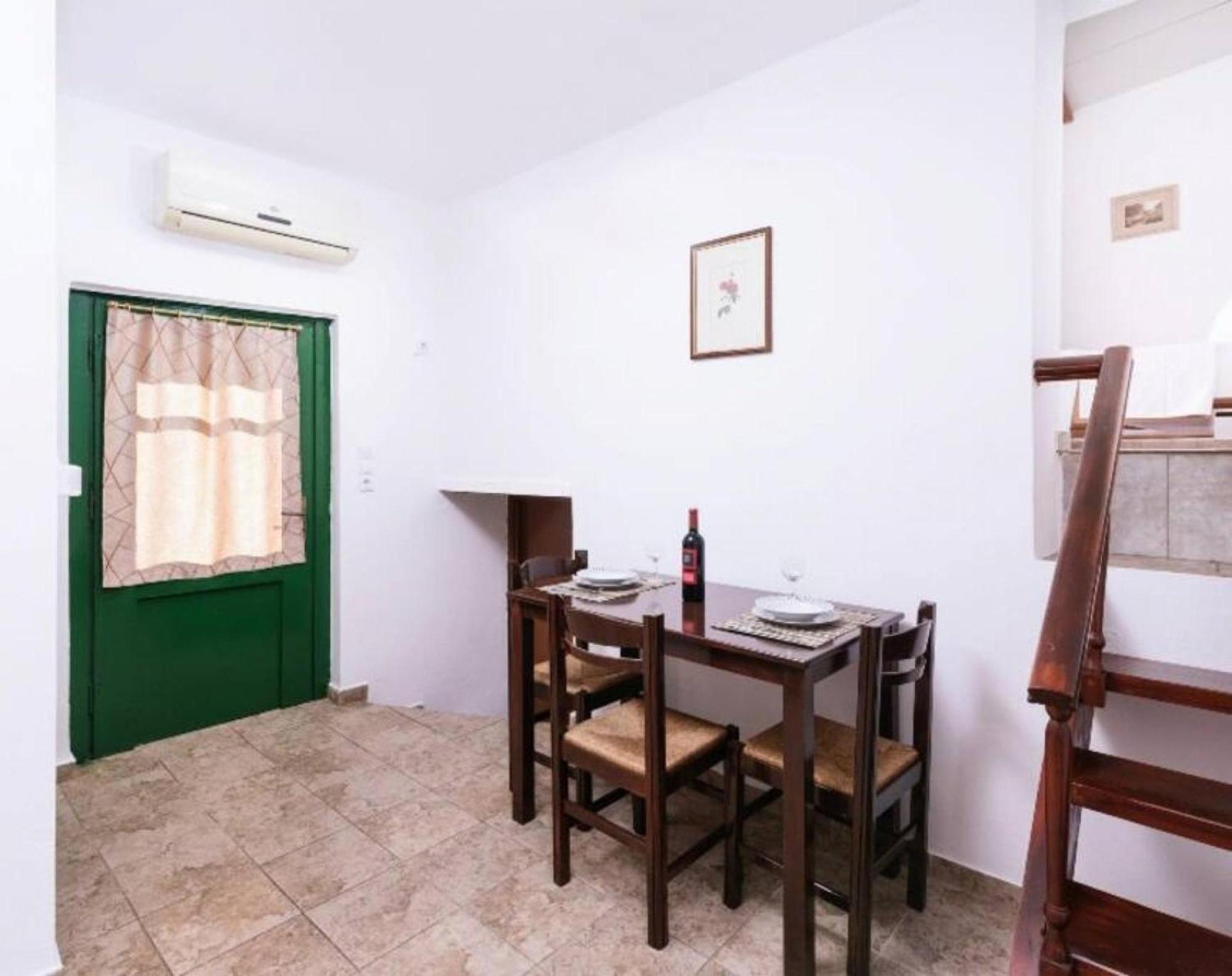 Apartment Panagiotis Камиларион Екстериор снимка