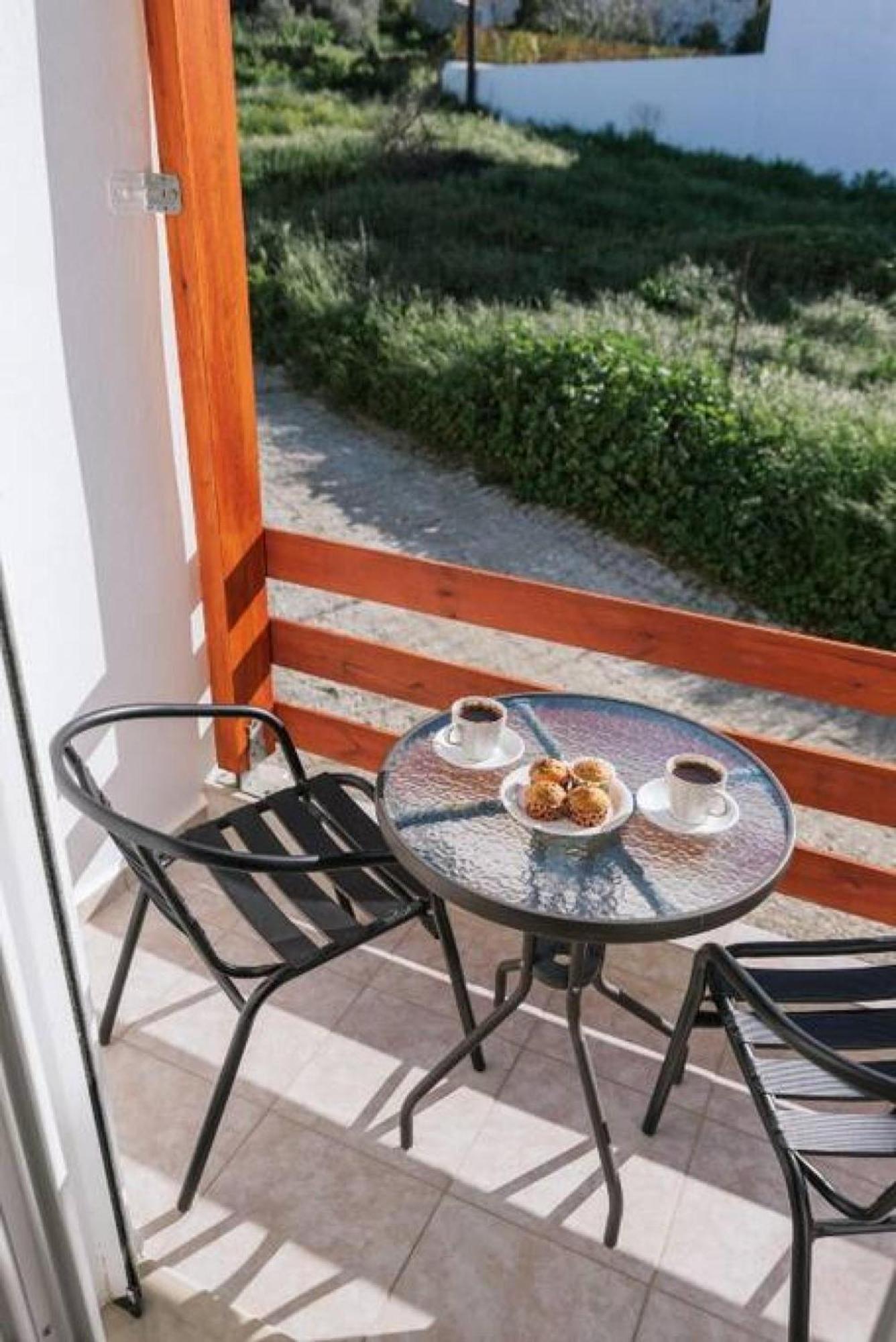 Apartment Panagiotis Камиларион Екстериор снимка